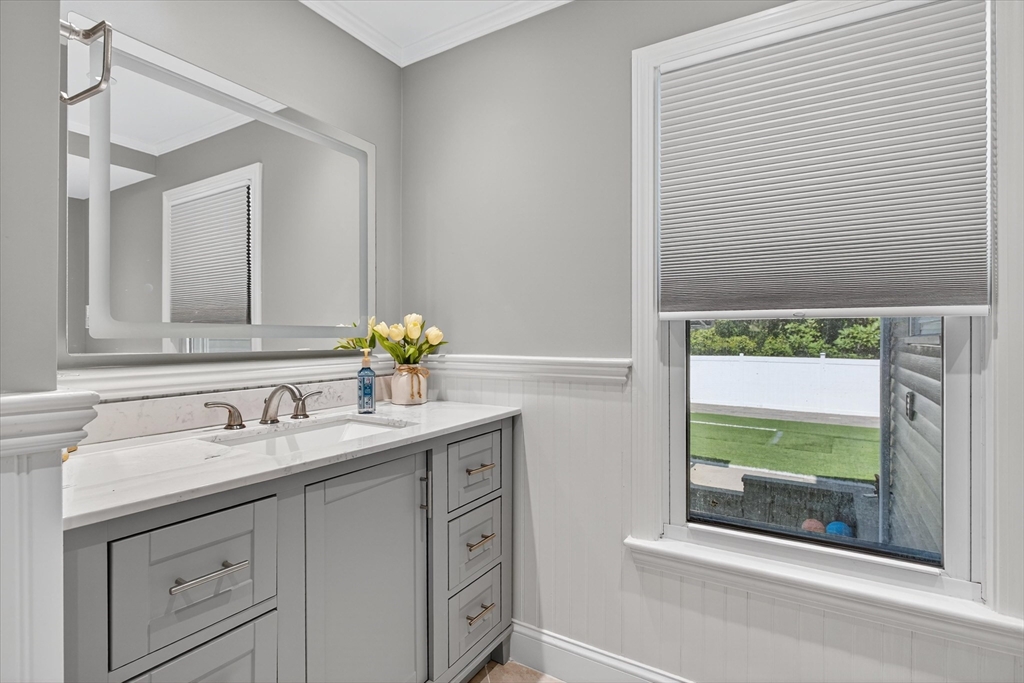 63 Outlook Road North Billerica, MA 01862 - Photo 13 of 31 Gallery Image 13