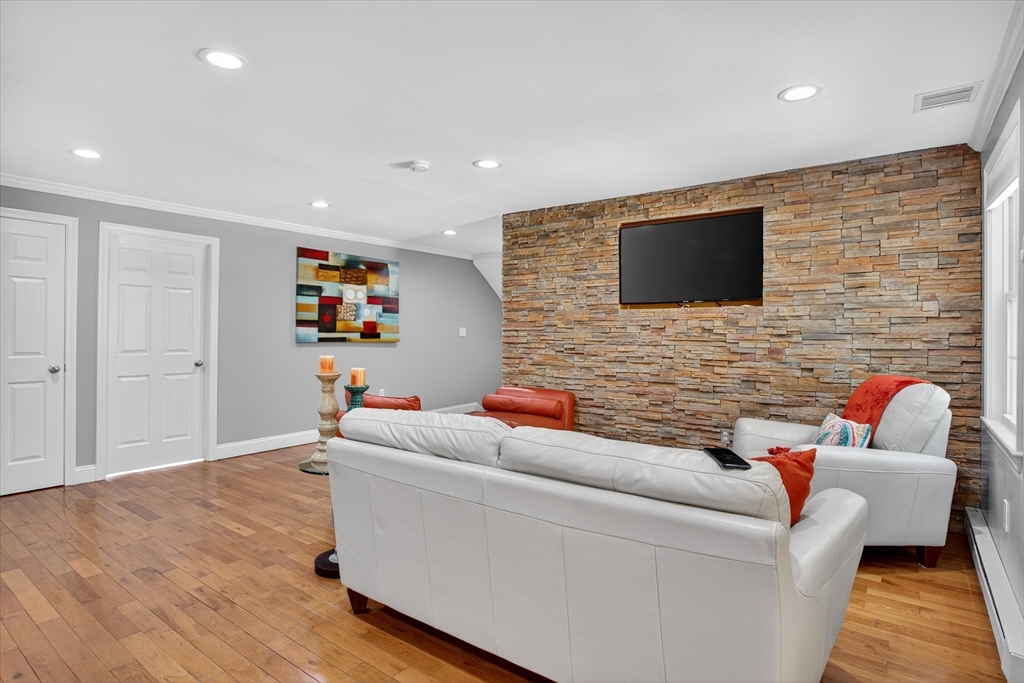 63 Outlook Road North Billerica, MA 01862 - Photo 21 of 31 Gallery Image 21