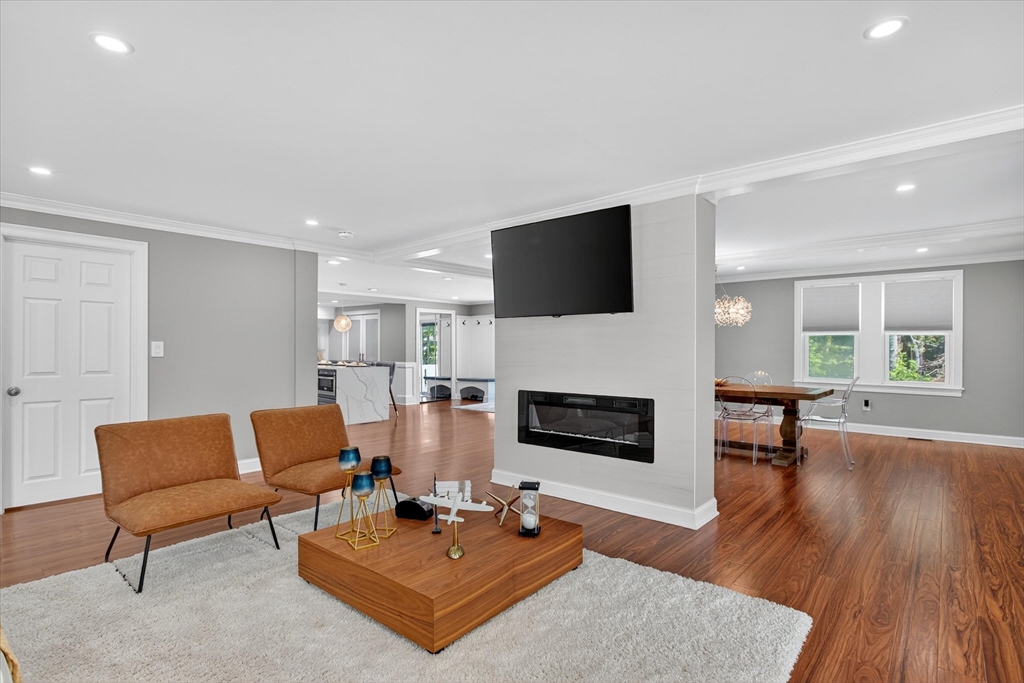 63 Outlook Road North Billerica, MA 01862 - Photo 5 of 31 Gallery Image 5