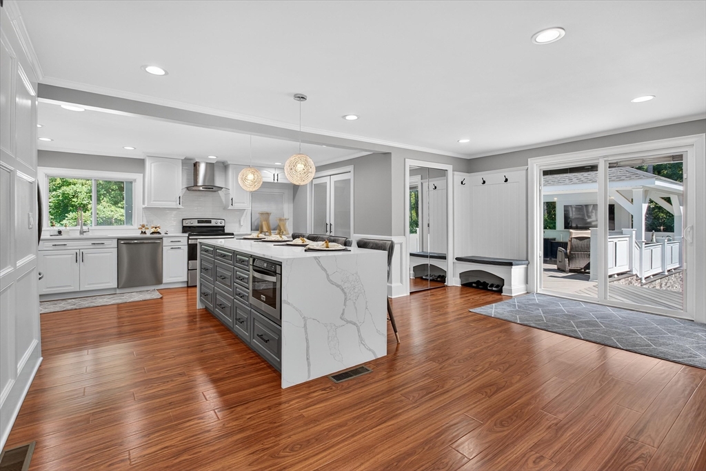 63 Outlook Road North Billerica, MA 01862 - Photo 8 of 31 Gallery Image 8