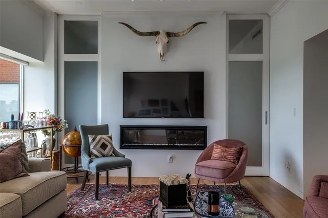 $2,895 | 4242 Lomo Alto Drive, Unit N96, Highland Park, TX 75219