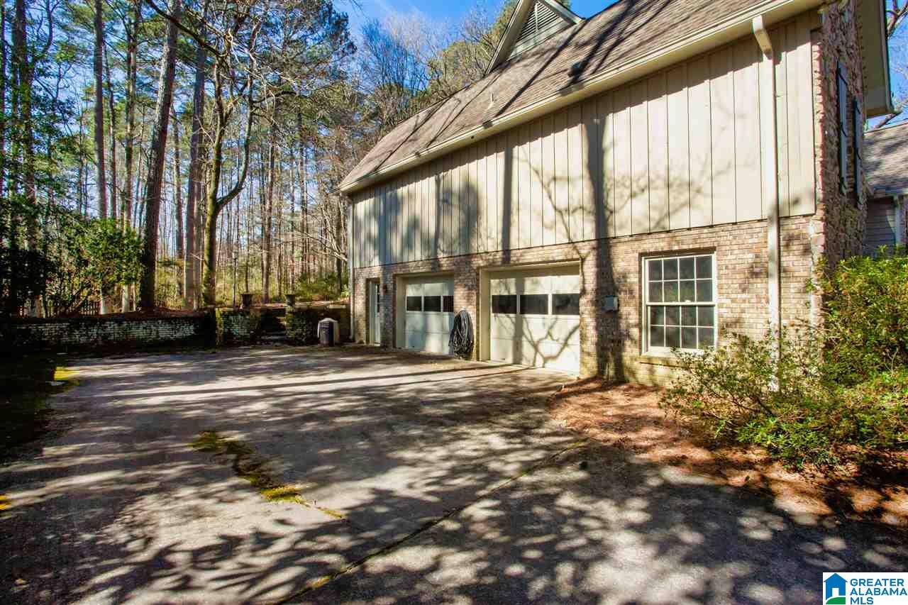 2608 Kings Ridge Drive Birmingham, AL 35243 - Photo 45 of 48