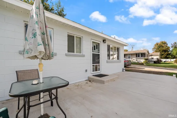 $147,500 | 8727 South South Hill Drive, Silver Lake, IN 46982