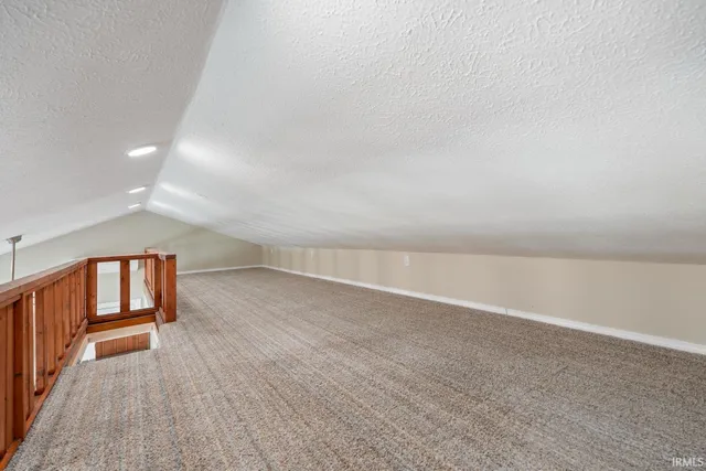 $154,900 | 8727 South South Hill Drive, Silver Lake, IN 46982