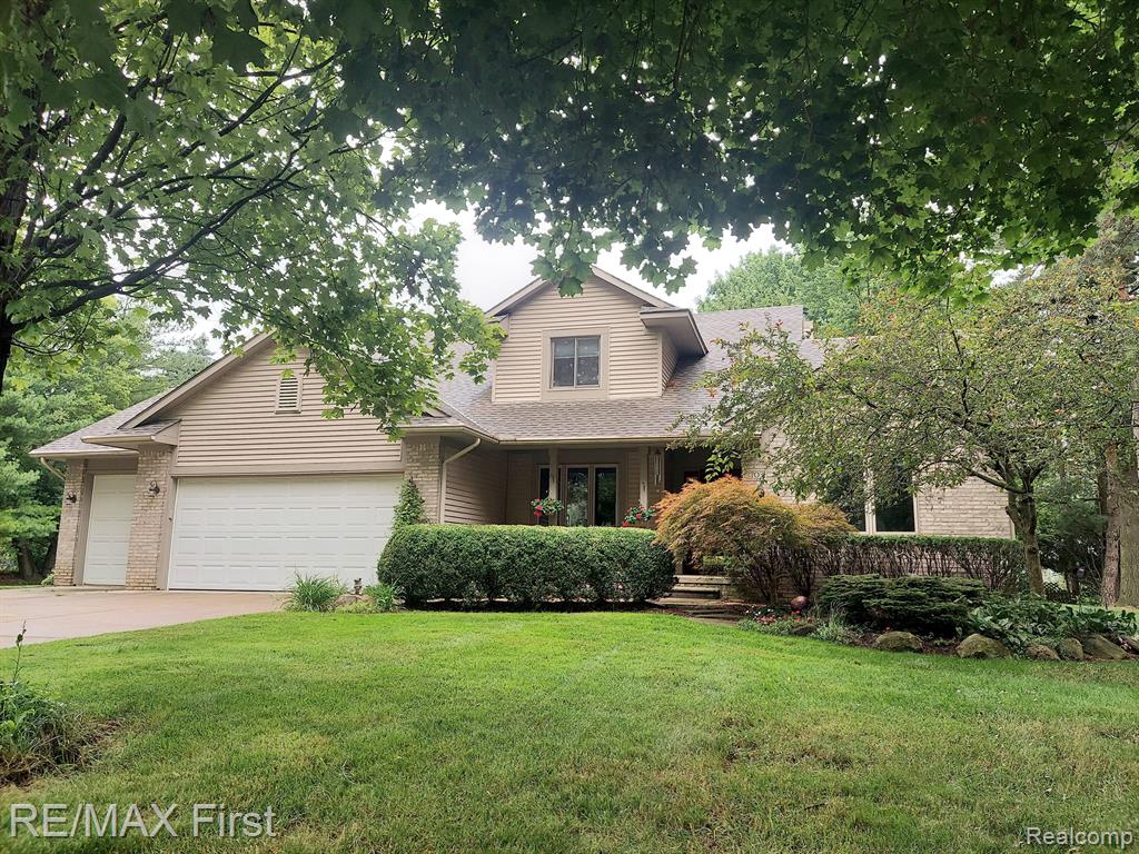 3703 Donley Avenue Rochester Hills, MI 48309 - Photo 3 of 25