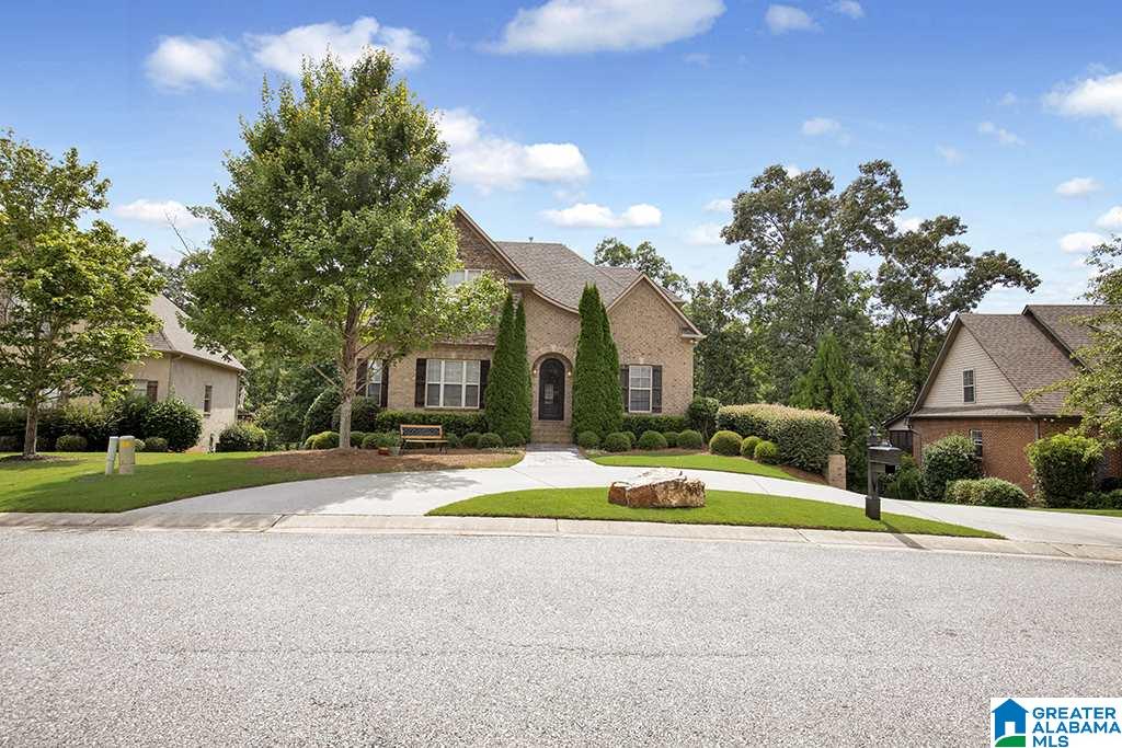 116 Lauchlin Lane Pelham, AL 35124 - Photo 3 of 40