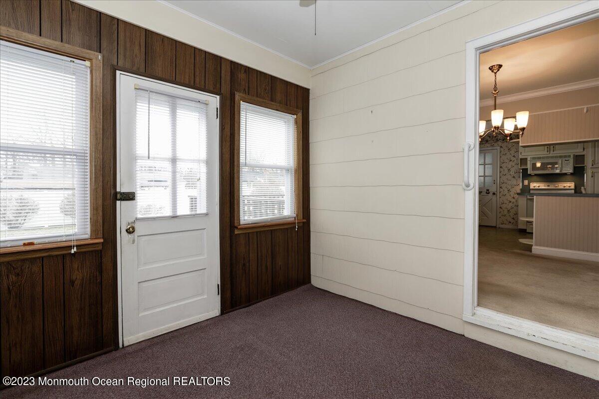 218 Lester Road Toms River, NJ 08753 - Photo 30 of 63 31-218LesterRd0031