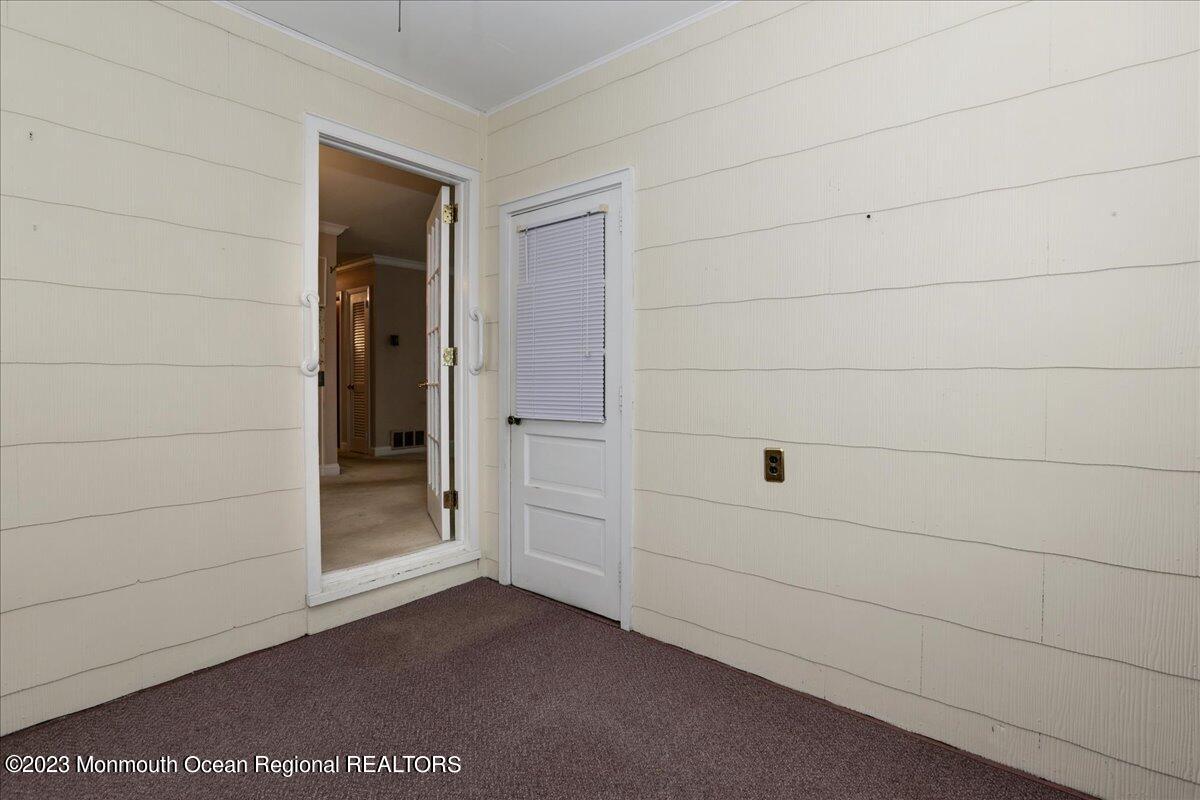 218 Lester Road Toms River, NJ 08753 - Photo 31 of 63 32-218LesterRd0032