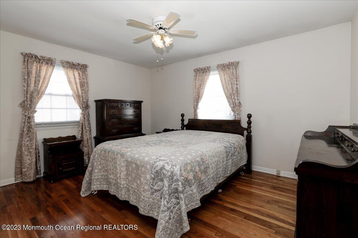 218 Lester Road Toms River, NJ 08753 - Photo 32 of 63 33-218LesterRd0033