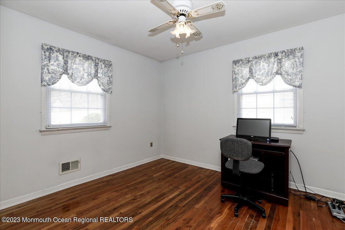218 Lester Road Toms River, NJ 08753 - Photo 35 of 63 36-218LesterRd0036