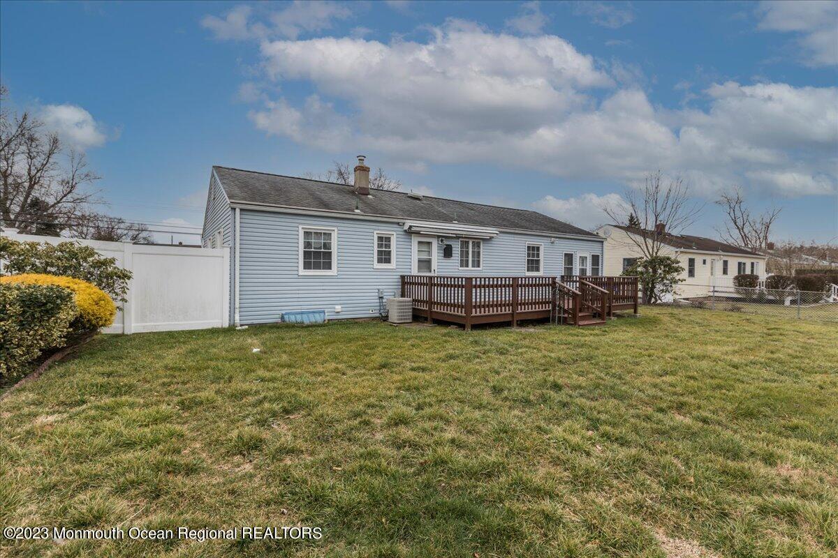 218 Lester Road Toms River, NJ 08753 - Photo 54 of 63 55-218LesterRd0055