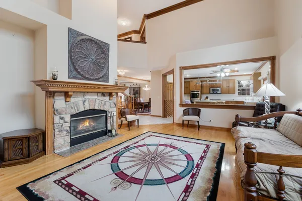$699,000 | 565 Prescott Lane, Gurnee, IL 60031