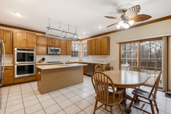 $699,000 | 565 Prescott Lane, Gurnee, IL 60031