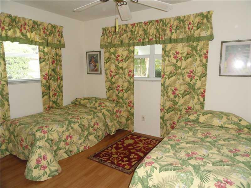 1087 Southwest 11th Street Boca Raton, FL 33486 - Photo 12 of 15 Bedroom