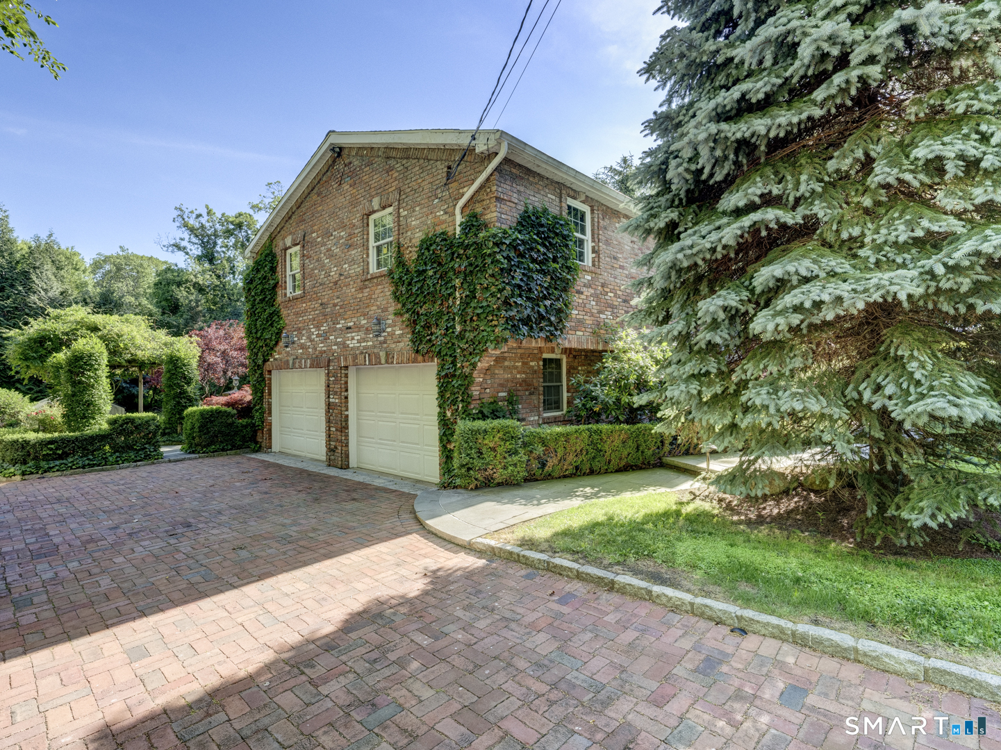 20 Hampton Trail Wallingford, CT 06492 - Photo 3 of 39
