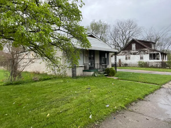 $34,999 | 13192 Schoolcraft, Detroit, MI 48227