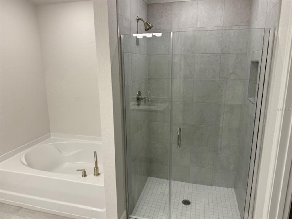 2134 Northwest 23rd Loop Ocala, FL 34475 - Photo 4 of 25