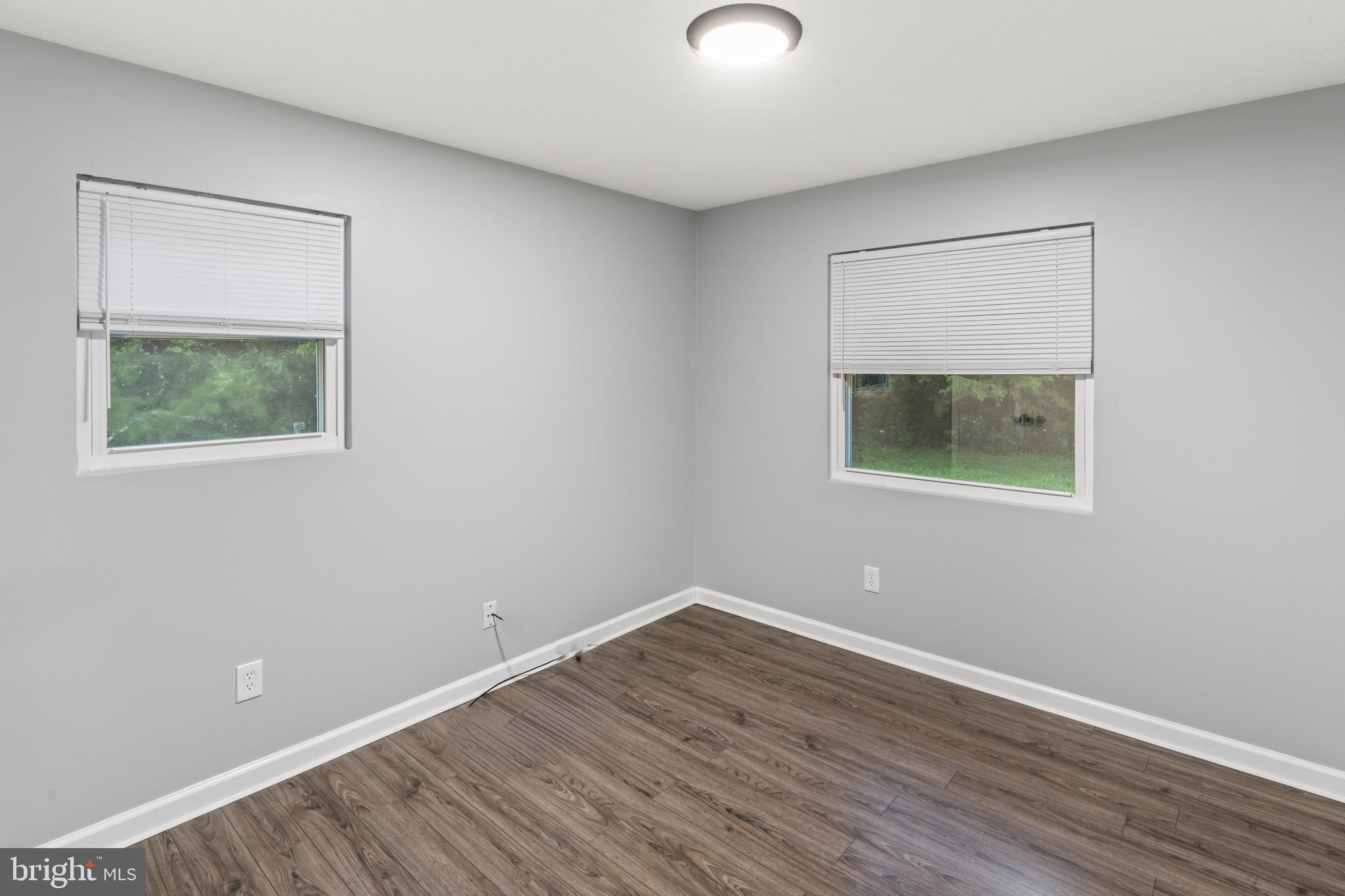 4 River Ridge Lane Fredericksburg, VA 22406 - Photo 24 of 43 an empty room with a window