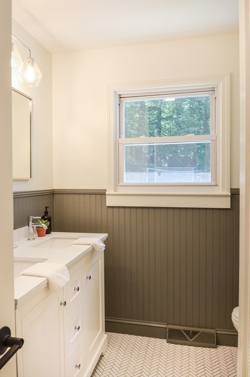 280 Randall Road Berlin, MA 01503 - Photo 24 of 40