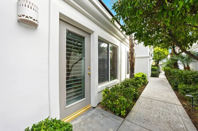 $995,000 | 54976 Tanglewood, La Quinta, CA 92253