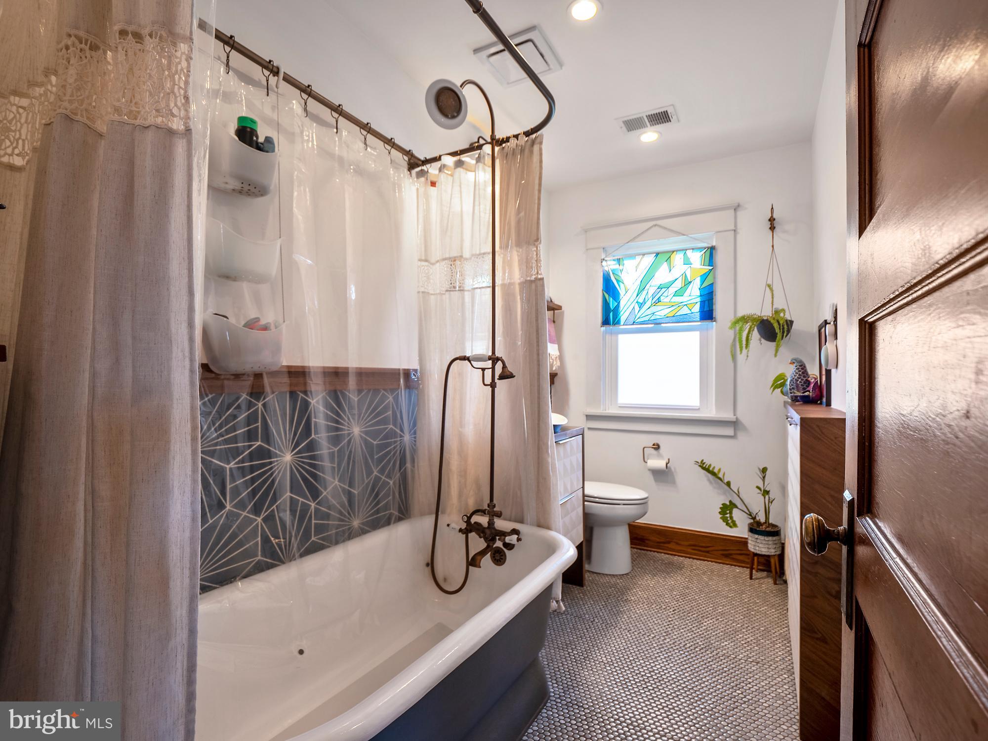 8816 Glenville Road Silver Spring, MD 20901 - Photo 18 of 34