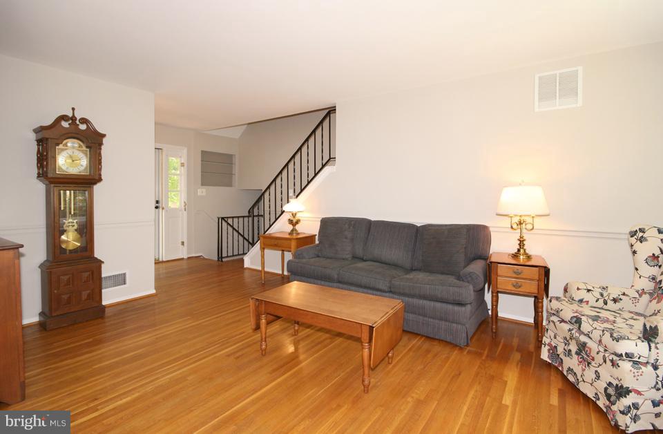 7008 Gillings Road Springfield, VA 22152 - Photo 2 of 27 Living Room