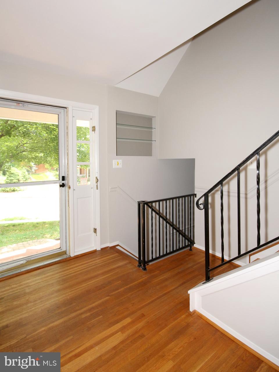 7008 Gillings Road Springfield, VA 22152 - Photo 13 of 27 Interior (General)