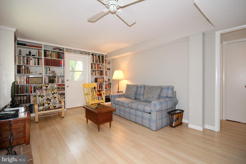 7008 Gillings Road Springfield, VA 22152 - Photo 15 of 27 Family Room