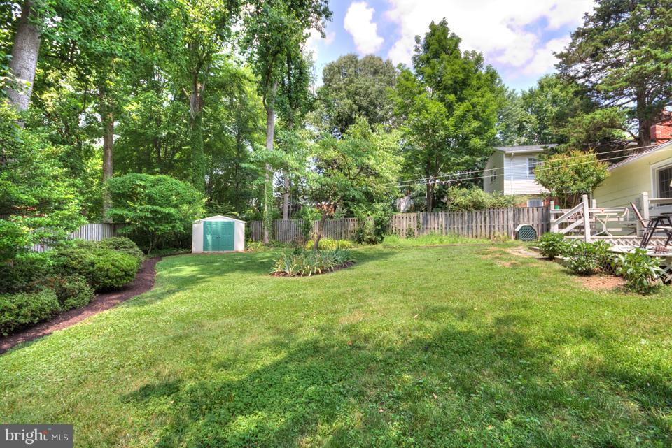 7008 Gillings Road Springfield, VA 22152 - Photo 26 of 27 Exterior (Rear)