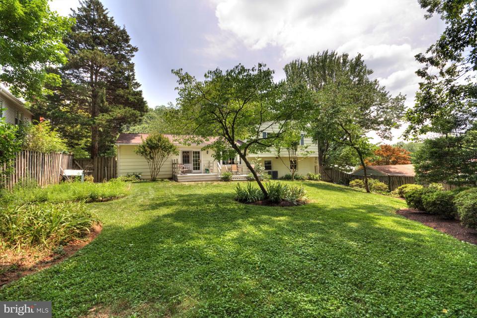 7008 Gillings Road Springfield, VA 22152 - Photo 27 of 27 Exterior (Rear)