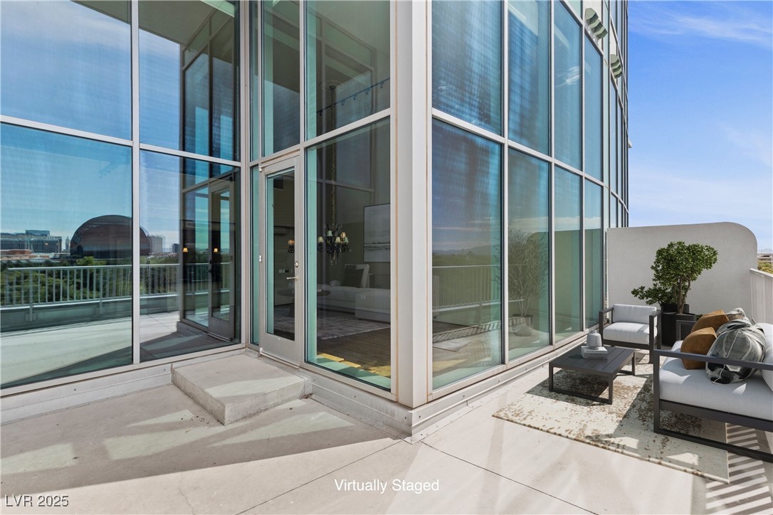 360 East Desert Inn Road, Unit 605 Las Vegas, NV 89109 - Photo 6 of 43 View of patio / terrace | 27.3' x 9'