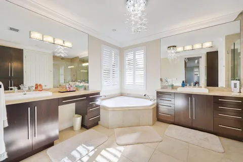 $1,395,000 | 19245 Skyridge Circle, Boca Raton, FL 33498