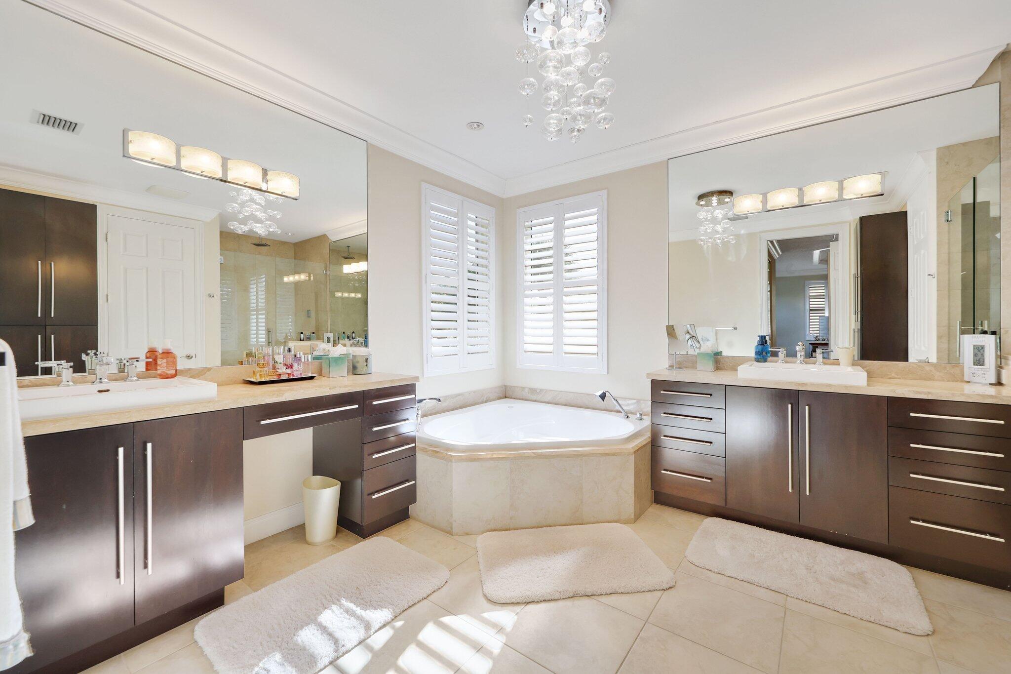 19245 Skyridge Circle Boca Raton, FL 33498 - Photo 56 of 70 19245 Skyridge Circle - 56.jpg-SMALL