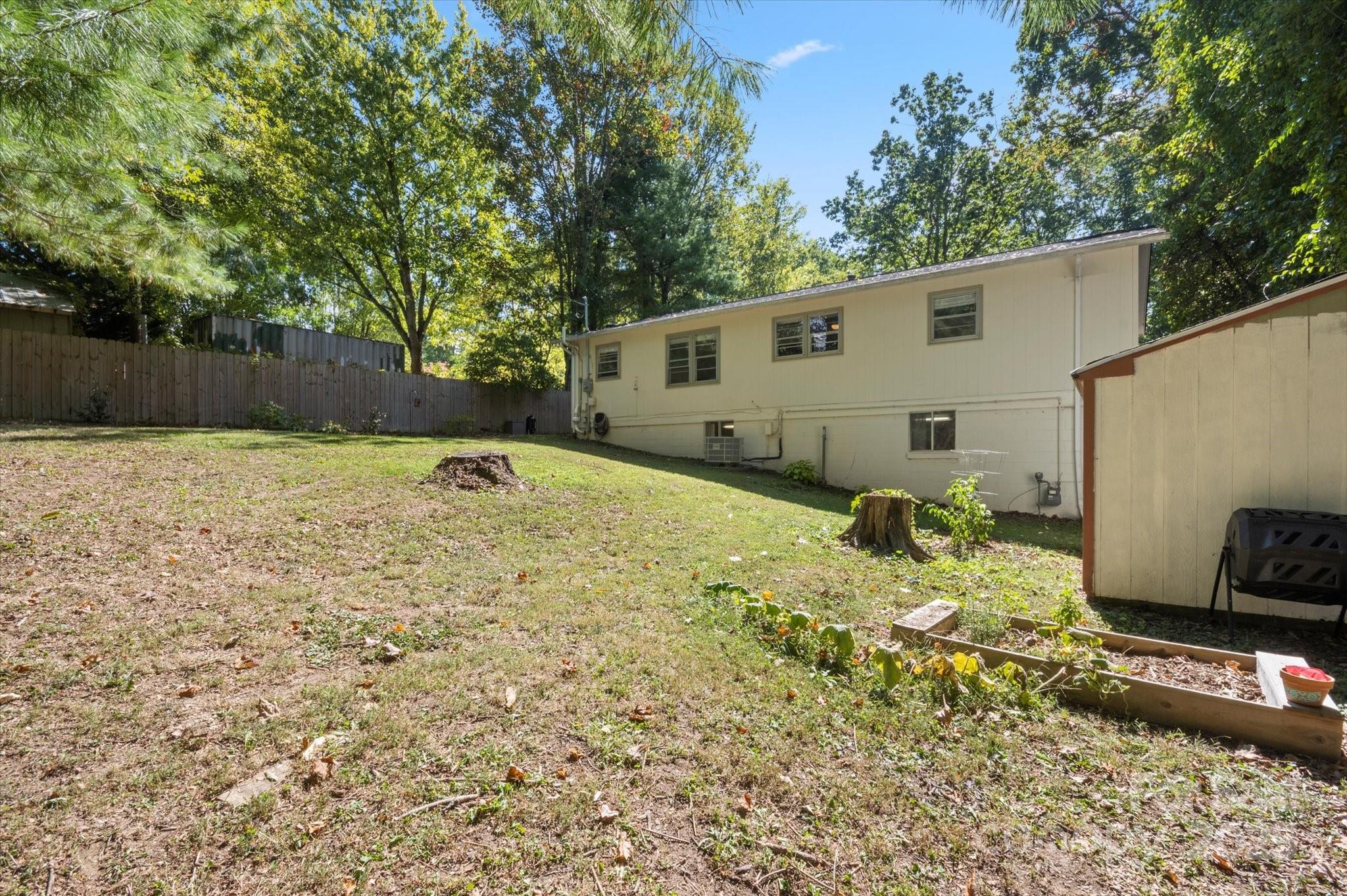 196 Weston Road Arden, NC 28704 - Photo 3 of 37