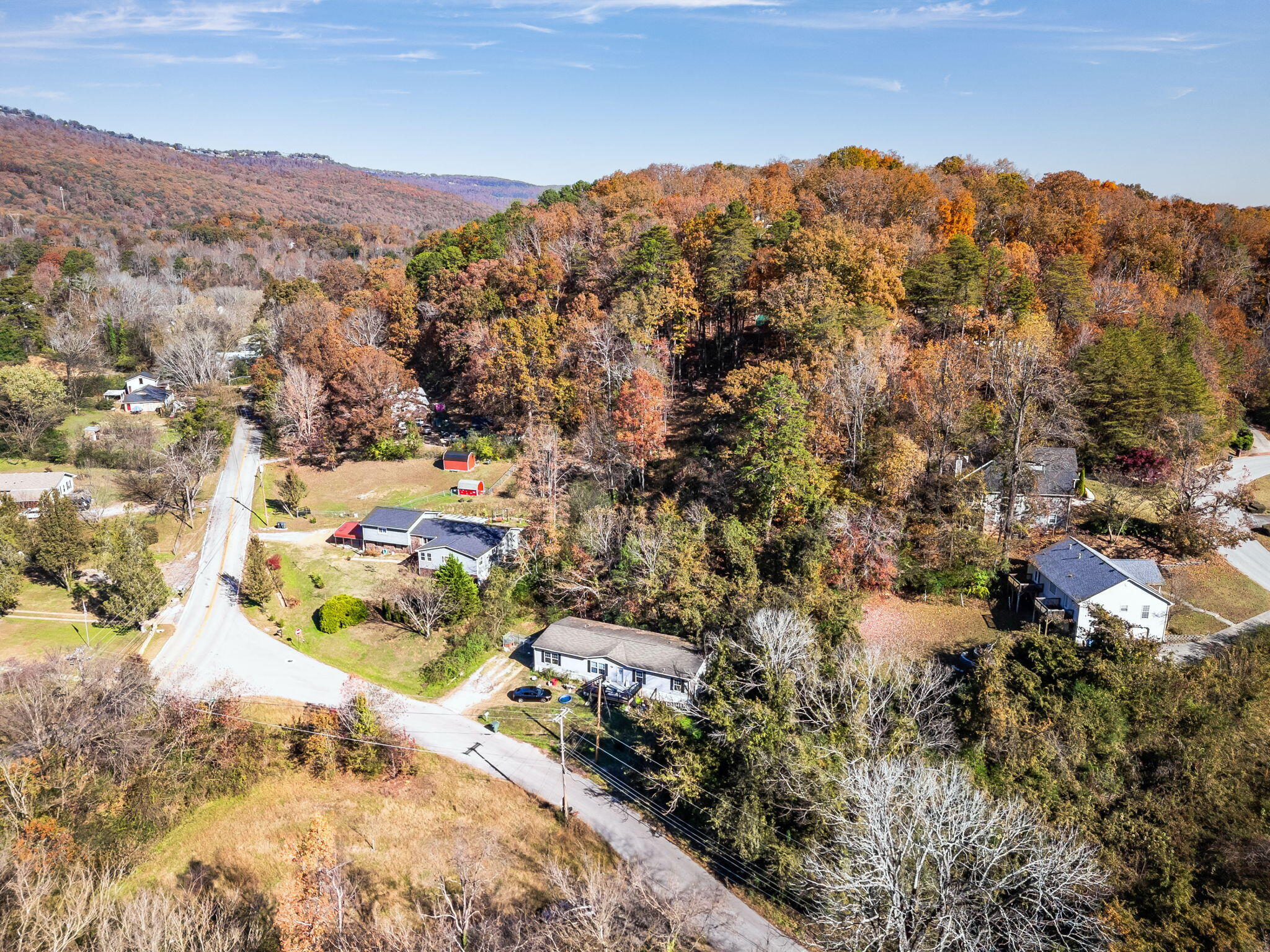 5436 McCahill Road Chattanooga, TN 37415 - Photo 4 of 22 4-web-or-mls-5436-mccahill-rd