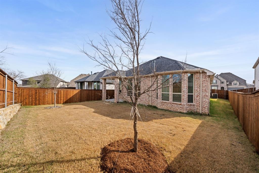1606 Bulls Eye Road Mansfield, TX 76063 - Photo 26 of 27 a front view of a house with a yard