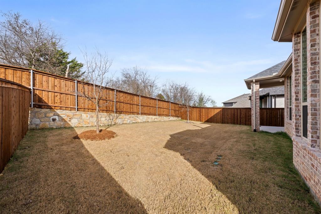 1606 Bulls Eye Road Mansfield, TX 76063 - Photo 27 of 27 a view of balcony with staircase