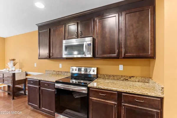 $274,900 | 107 Justin Drive, Byron, GA 31008