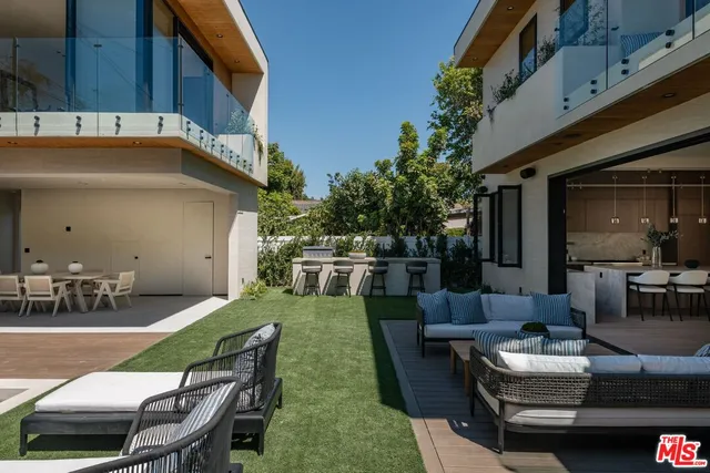 $24,900 | 13229 Hesby Street, Sherman Oaks, CA 91423