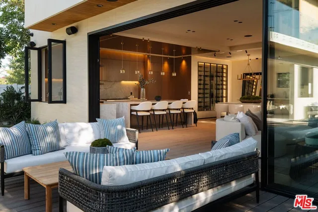 $24,900 | 13229 Hesby Street, Sherman Oaks, CA 91423