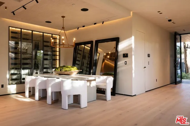 $24,900 | 13229 Hesby Street, Sherman Oaks, CA 91423