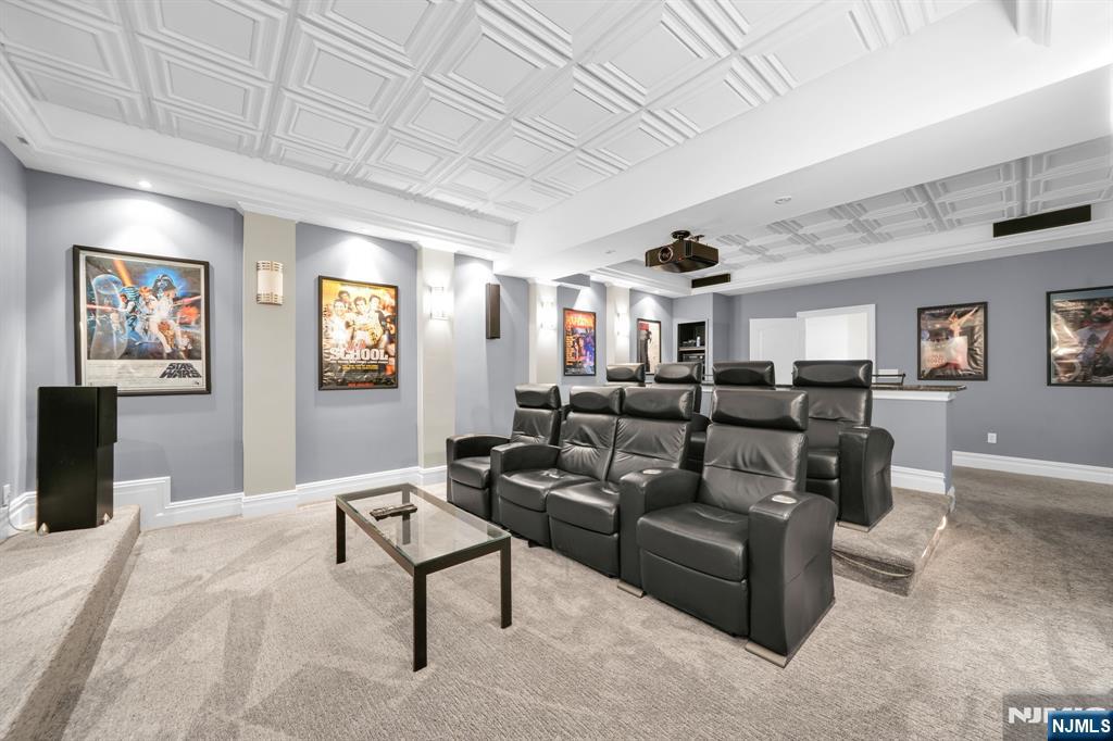 21 Reagan Way Butler, NJ 07405 - Photo 35 of 43 Gallery Image 35