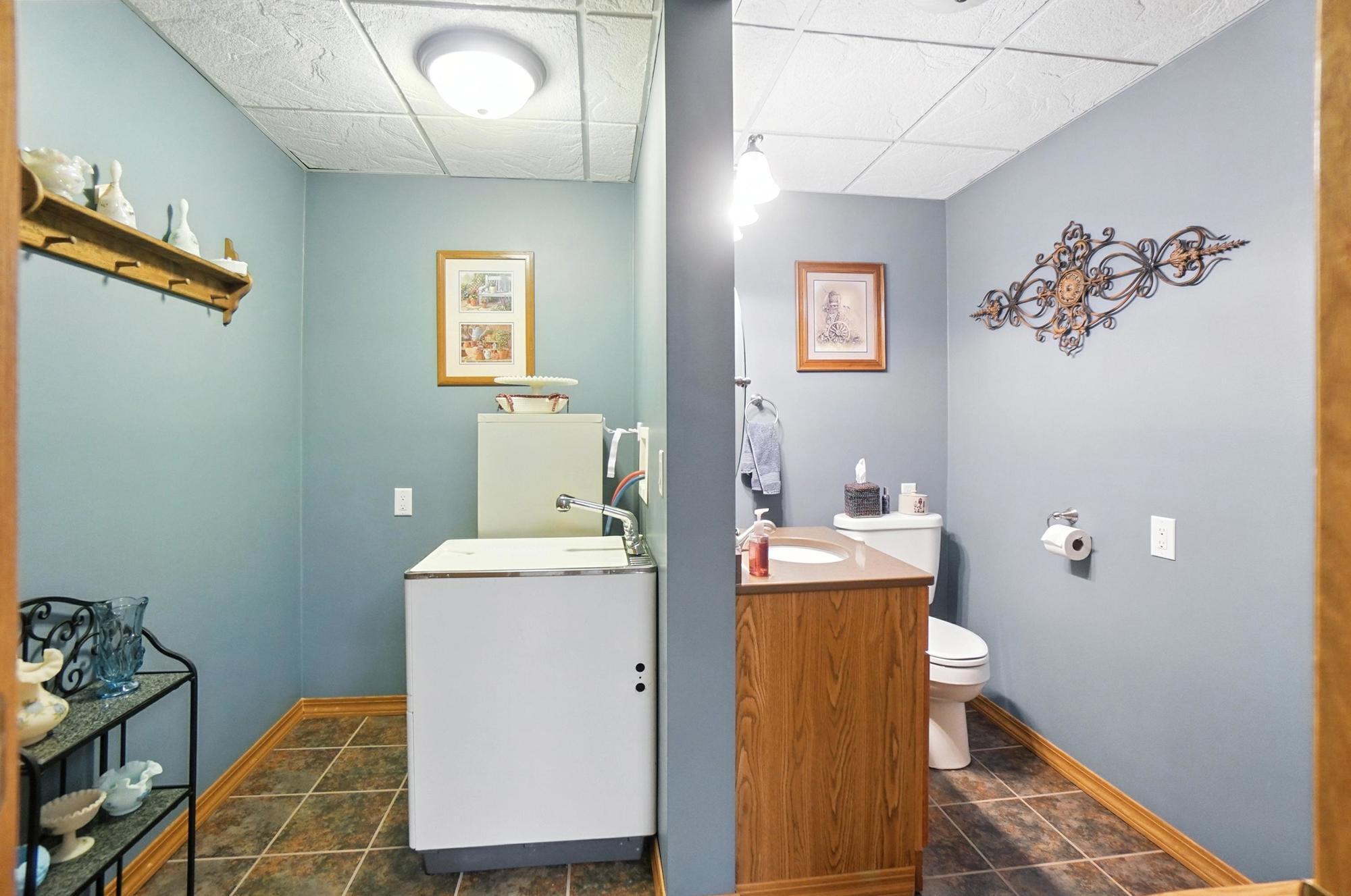 20724 Bowsher Road Wapakoneta, OH 45895 - Photo 36 of 50 036