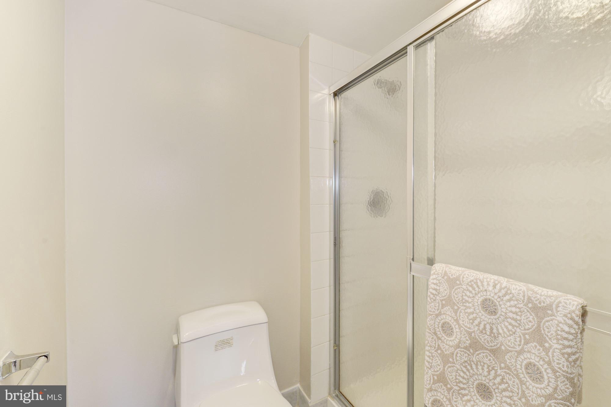 4500 South Four Mile Run Drive, Unit 202 Arlington, VA 22204 - Photo 13 of 26 Bath (Master)