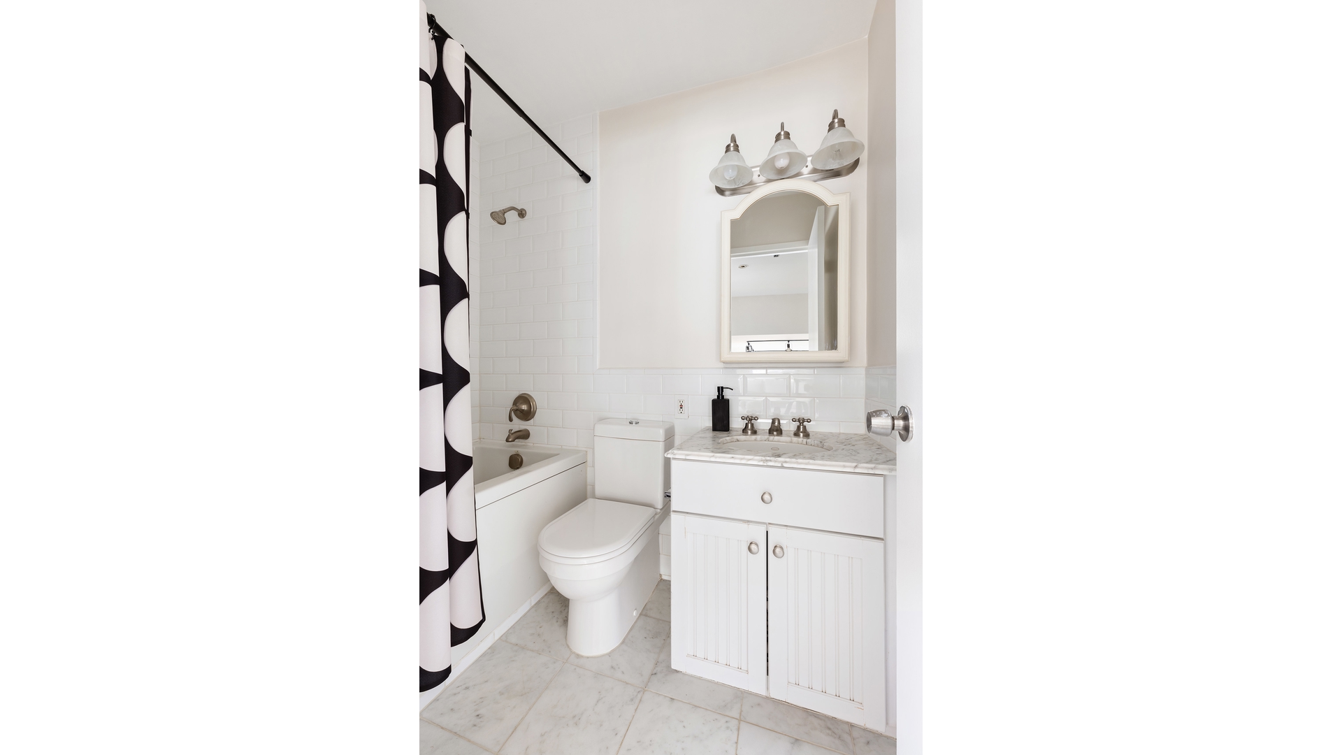 77 Bleecker Street, Unit 811 Manhattan, NY 10012 - Photo 14 of 19