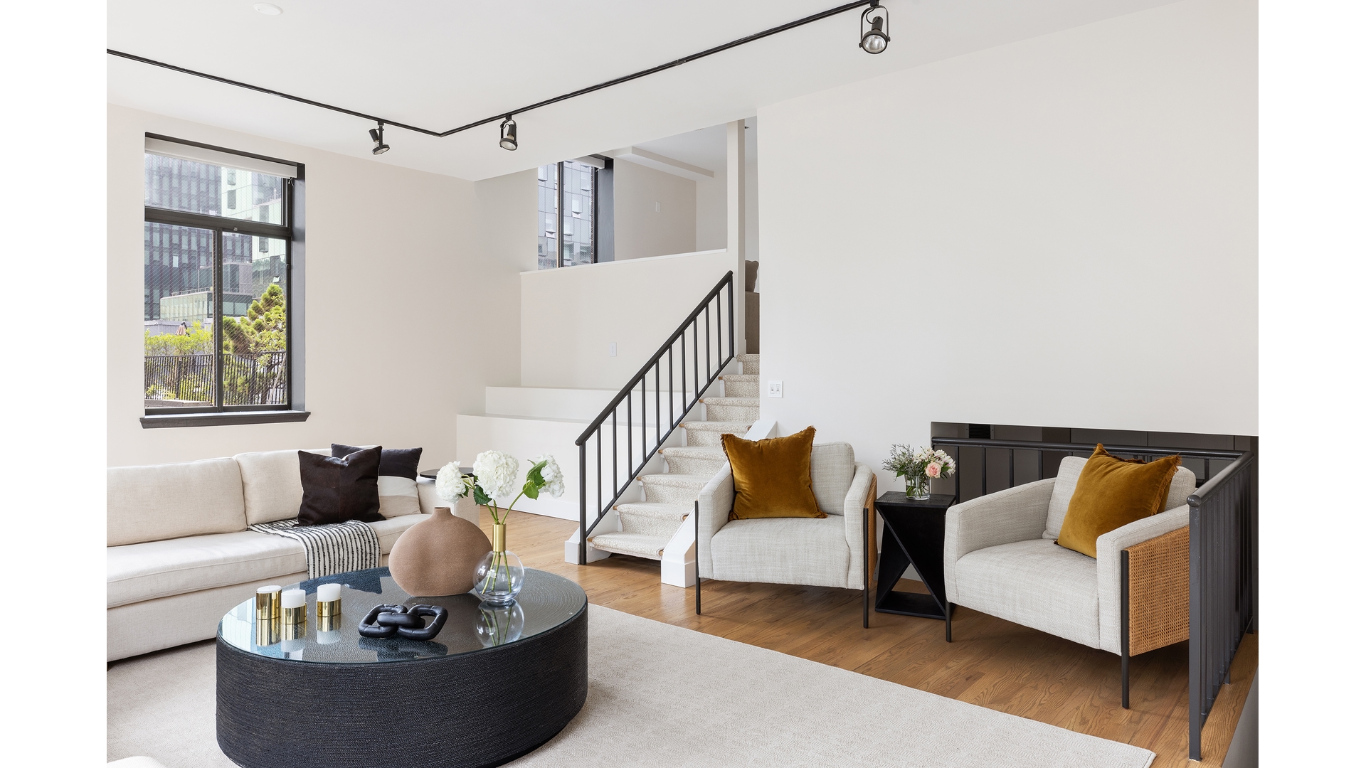 77 Bleecker Street, Unit 811 Manhattan, NY 10012 - Photo 2 of 19