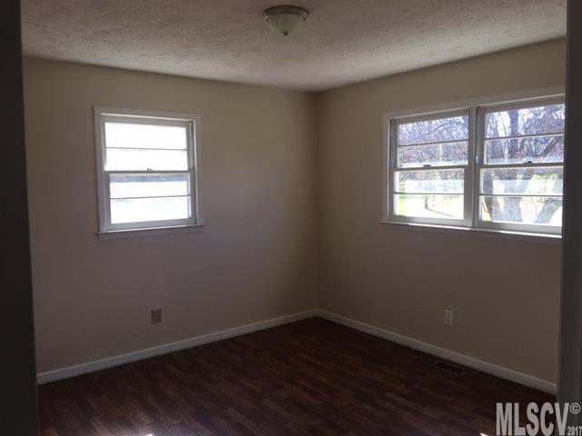 339 Cedar Valley Road Hudson, NC 28638 - Photo 3 of 12 Gallery Image 3