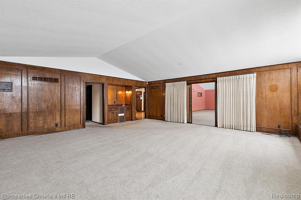 74 Belle Meade Road Grosse Pointe Shores, MI 48236 - Photo 22 of 50
