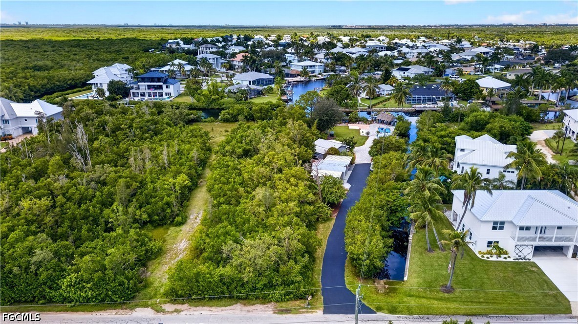 18310 Pioneer Road Fort Myers, FL 33908 - Photo 21 of 32 Gallery Image 21