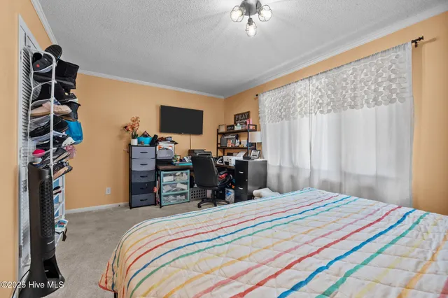 $749,000 | 124 Oakleaf Drive, Pine Knoll Shores, NC 28512